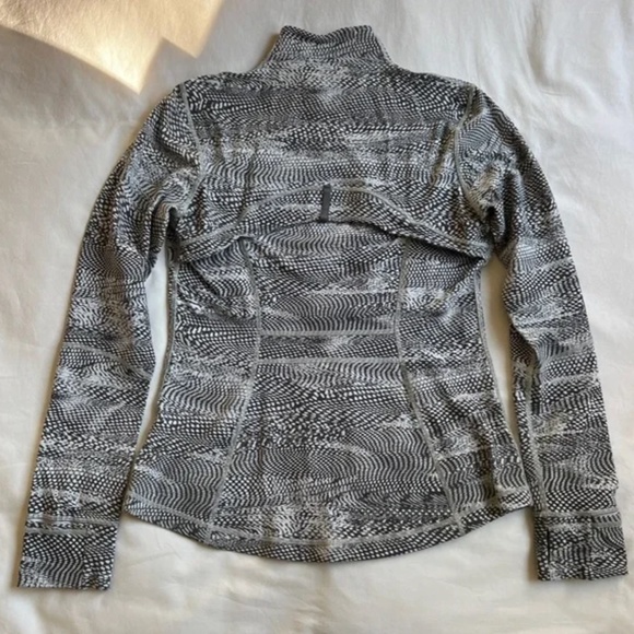 Lululemon Define Jacket Swerve Vapor Metal Grey / Metal Grey Size 10 - Picture 7 of 9
